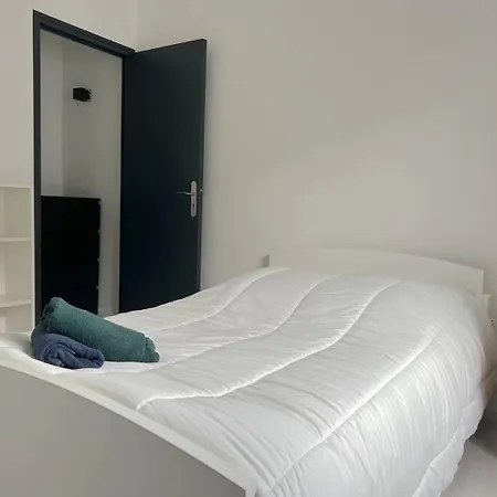 Maison Cosy 4 Proche Toutes Commodites Semesterbostad Tourcoing